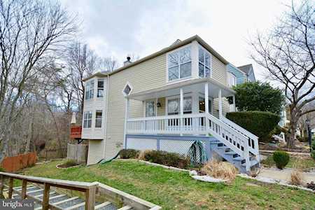5916 Saint Giles Way Alexandria, VA 22315