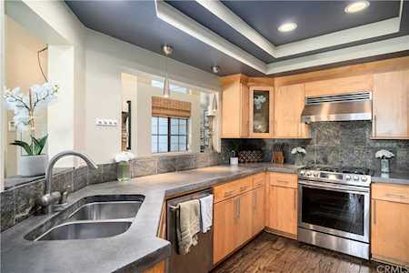 20122 Bayfront Lane #206 Huntington Beach, CA 92646