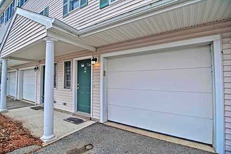 252 Albion St #10 Wakefield, MA 01880