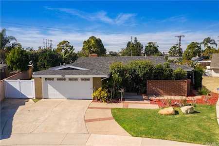 3281 Washington Avenue Costa Mesa, CA 92626