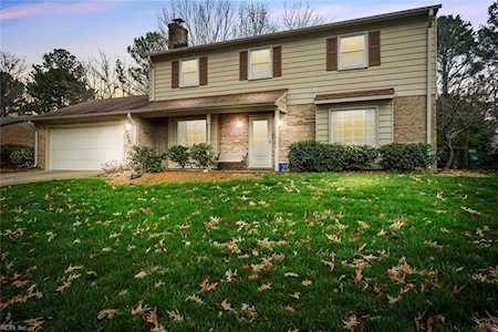 5456 Albright Dr Virginia Beach, VA 23464