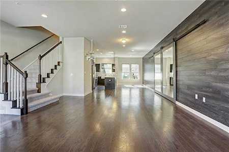 2923 Zach Scott St Austin, TX 78723