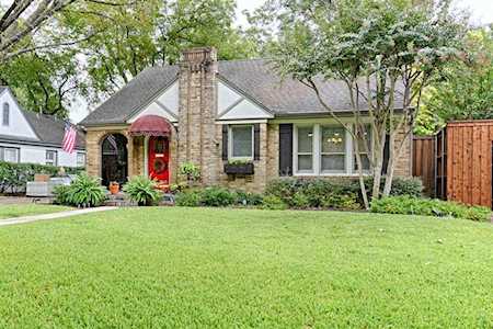 5842 Monticello Avenue Dallas, TX 75206
