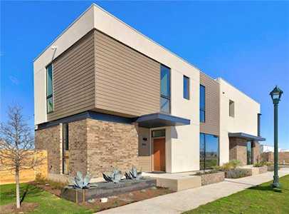 2524 Doc Reeves St Austin, TX 78723