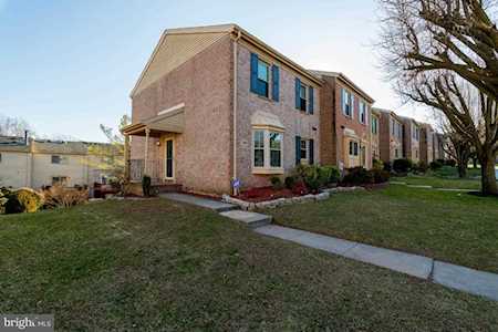 26 Tilton Ct Baltimore, MD 21236