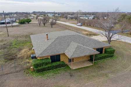 18000 Tyding s Road Justin, TX 76247