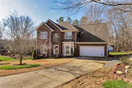 221 Locust Ct Indian Trail, NC 28079