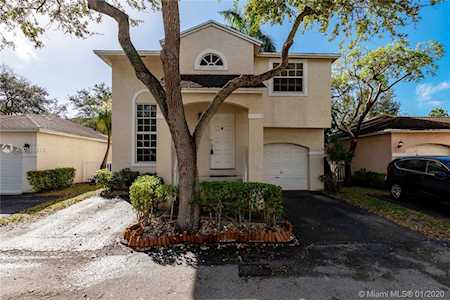11916 NW 12th St Pembroke Pines, FL 33026