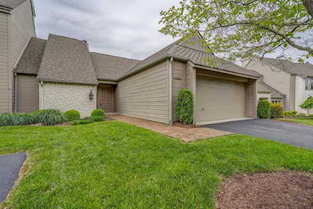 4948 Hunting Hills Roanoke, VA 24018