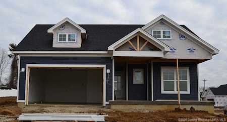 4008 Williams Crossing Way Jeffersonville, IN 47130