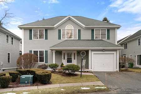 17 Dickson Lane #10 Weston, MA 02493