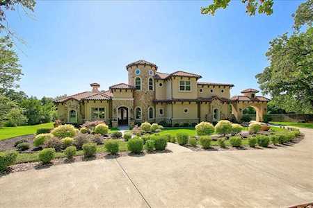 1150 N White Chapel Boulevard Southlake, TX 76092