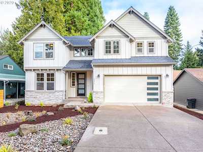 10979 SW Errol St Tigard, OR 97223