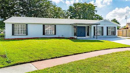 8106 Rose Marie Cir Boynton Beach, FL 33472