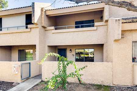10828 N Biltmore Drive #136 Phoenix, AZ 85029