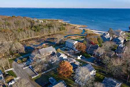 5 King Phillip Rd Mattapoisett, MA 02739