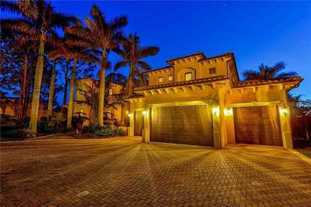 5830 Jamila River Dr Venice, FL 34293