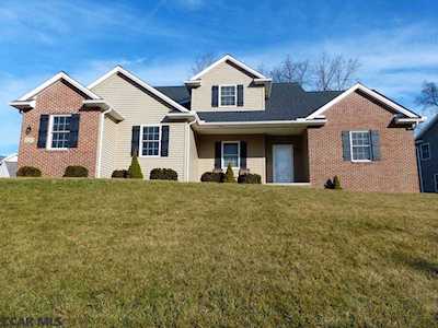 1215 Fox Meadow Circle Bellefonte, PA 16823