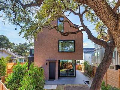 915 James St Austin, TX 78704