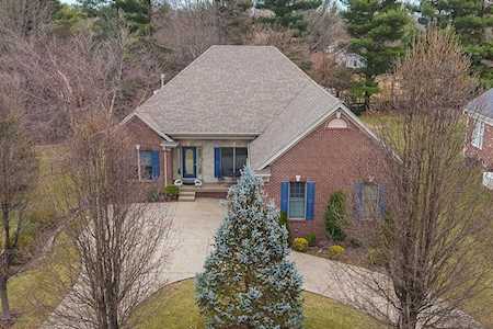 1107 Barbizon Dr Goshen, KY 40026