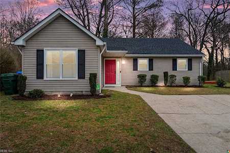515 Waterway Ct Suffolk, VA 23434