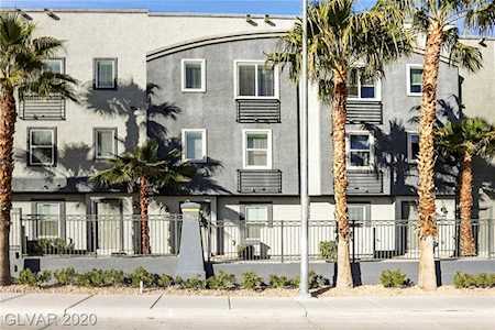 9050 Tropicana Ave #1006 Las Vegas, NV 89147