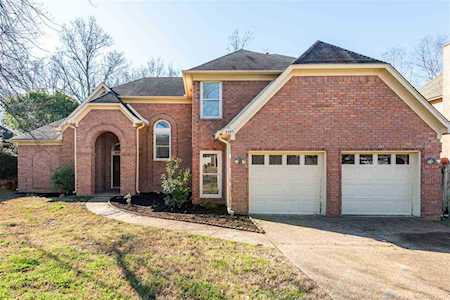 8853 Raspberry Ln Memphis, TN 38016