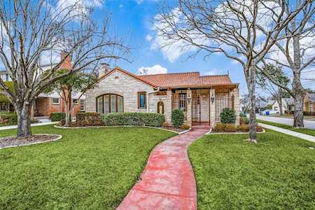 6125 Revere Place Dallas, TX 75214