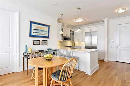 11 River St #209 Mount Pleasant, NY 10591