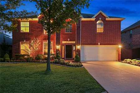 3505 N GRAVEL Circle Grapevine, TX 76092