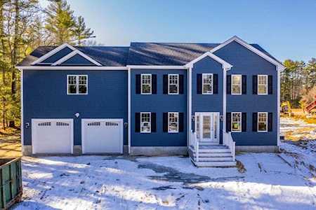 13 Brandt Beach Ave Mattapoisett, MA 02739