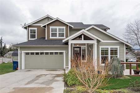 18704 96th Ave NW Stanwood, WA 98292