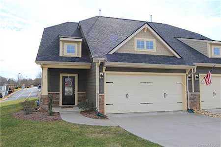 111 Damsire Ct Mooresville, NC 28115