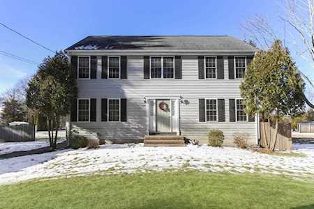 1479 West St Mansfield, MA 02048