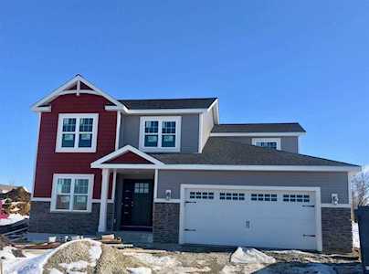 430 Oakbrook Dr Lake Mills, WI 53551