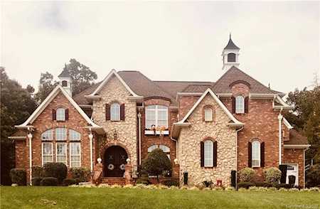 410 Langston Place Dr Fort Mill, SC 29708
