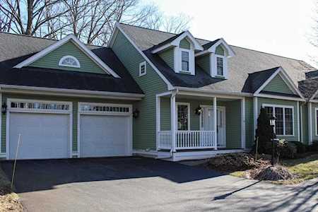 20 Preservation Ln #20 Tewksbury, MA 01876