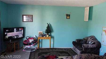 1024 Willow Tree Dr #D Las Vegas, NV 89128