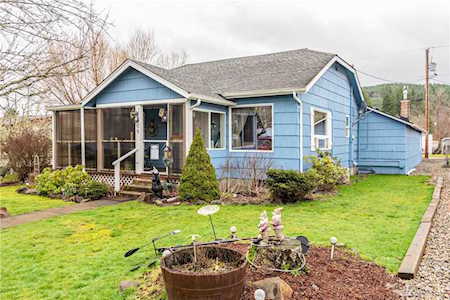 406 Jackson St Ryderwood, WA 98581