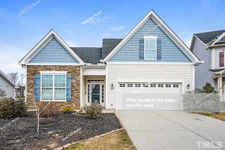 882 Bartek Court Fuquay Varina, NC 27526