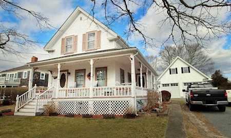 7 Onset Ave Wareham, MA 02571
