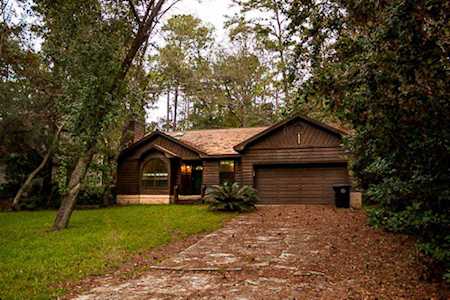 8239 Chickasaw Trail Tallahassee, FL 32312