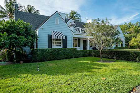1110 N Swinton Avenue Delray Beach, FL 33444