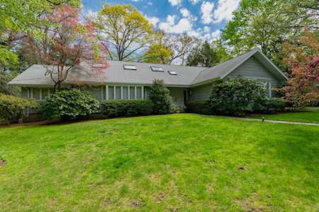 66 Norfolk Rd Brookline, MA 02467