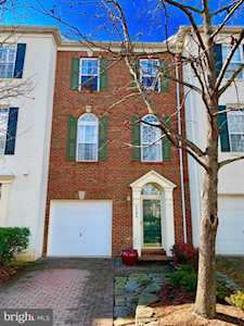 5106 Grimm Dr Alexandria, VA 22304