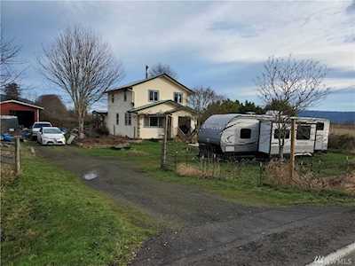 607 State Route 409 Cathlamet, WA 98612