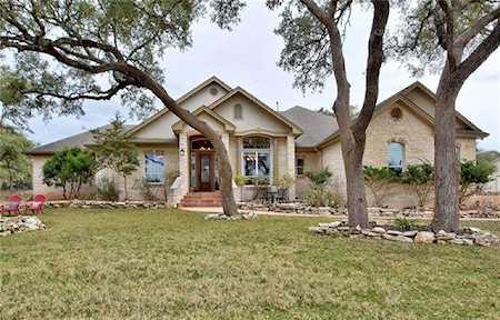 491 Enchanted Oak Dr Driftwood, TX 78619