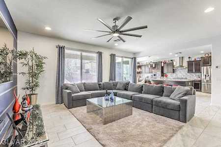 7185 Pine Bridge Ct Las Vegas, NV 89148