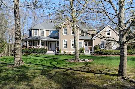 71 Old North Trail Mansfield, MA 02048