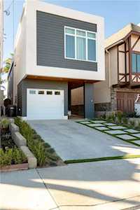 1523 Wollacott Street Redondo Beach, CA 90278